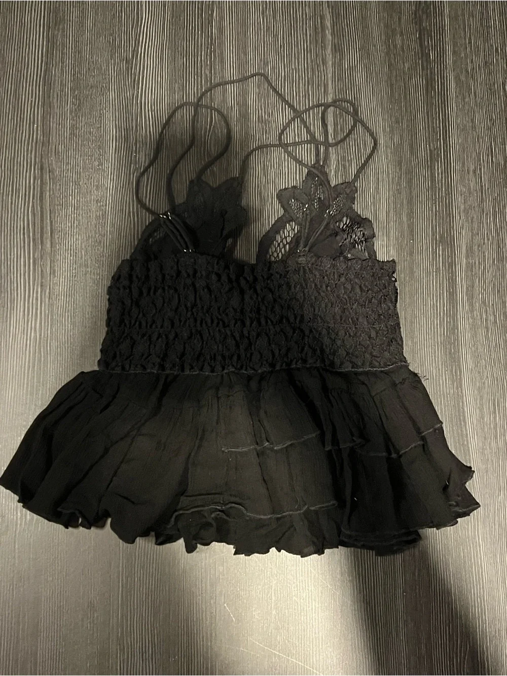 Free People questions leave